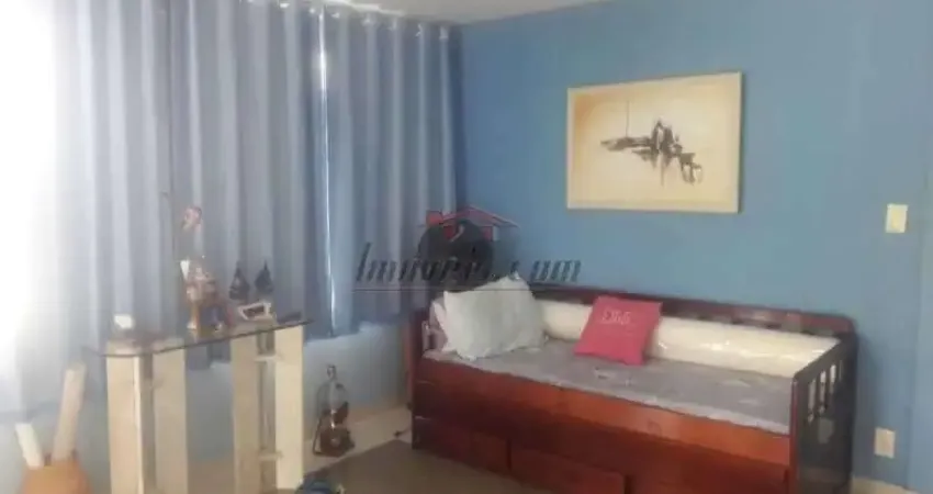 Casa em condomínio fechado com 5 quartos à venda na Rua Renato Carneiro Campos, 41, Taquara, Rio de Janeiro