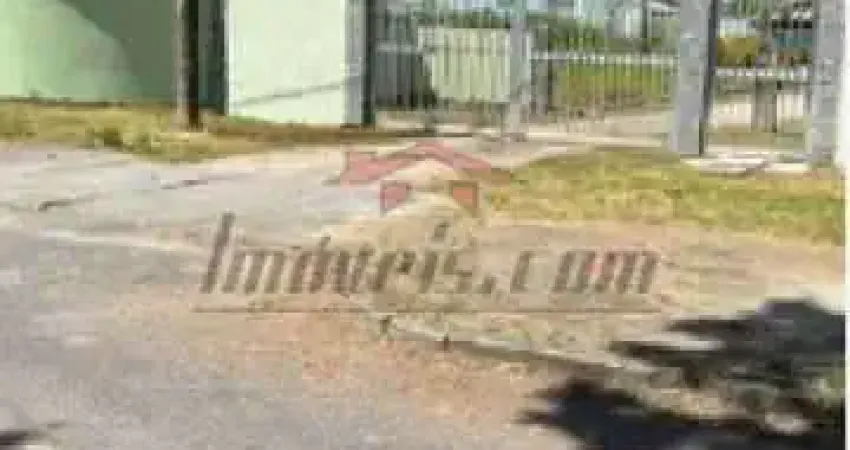 Terreno em condomínio fechado à venda na Rua Rosa Antunes, 437, Vargem Pequena, Rio de Janeiro