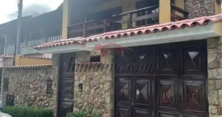 Casa em condomínio fechado com 4 quartos à venda na Estrada do Cafundá, 3204, Taquara, Rio de Janeiro