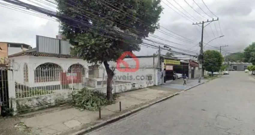 Casa comercial com 5 salas à venda na Rua Apiacás, 110, Taquara, Rio de Janeiro