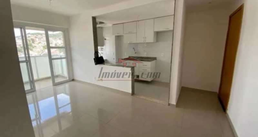 Apartamento com 2 quartos à venda na Estrada Intendente Magalhães, 95, Vila Valqueire, Rio de Janeiro