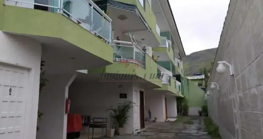 Casa em condomínio fechado com 3 quartos à venda na Rua Ibiraba, 105, Taquara, Rio de Janeiro