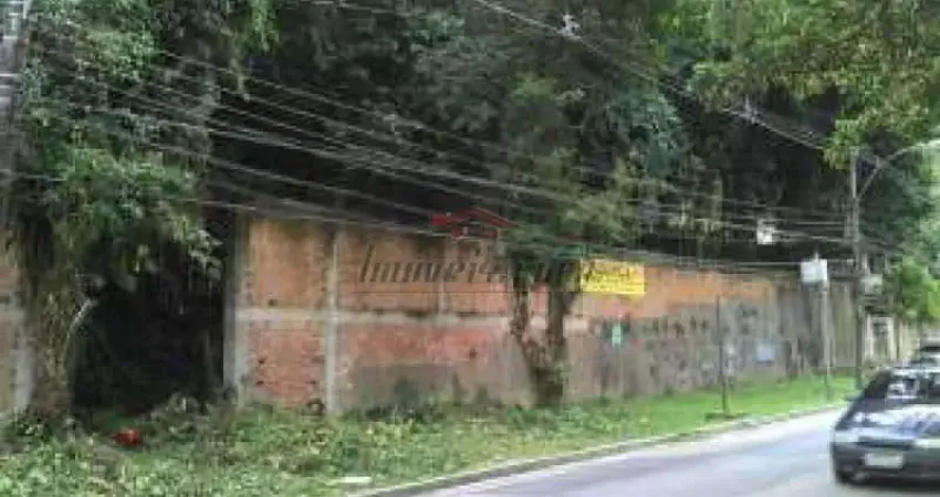 Terreno à venda na Estrada dos Três Rios, 2680, Freguesia (Jacarepaguá), Rio de Janeiro