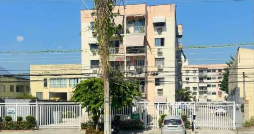 Apartamento com 2 quartos à venda na Rua Godofredo Viana, 183, Taquara, Rio de Janeiro