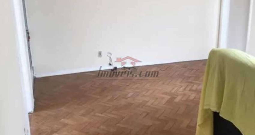 Apartamento com 3 quartos à venda na Rua Barão, 26, Praça Seca, Rio de Janeiro