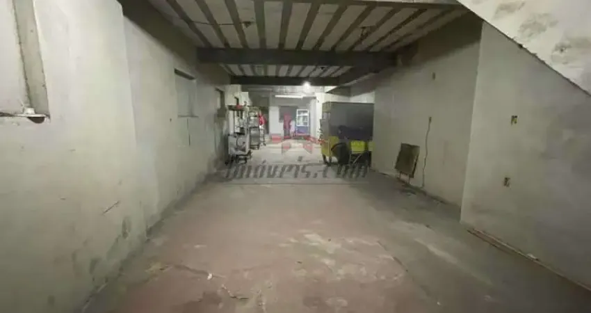 Barracão / Galpão / Depósito à venda na Rua Bento Gonçalves, 44, Engenho de Dentro, Rio de Janeiro