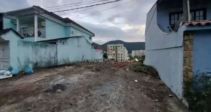 Terreno em condomínio fechado à venda na Rua Aperibé, 6, Taquara, Rio de Janeiro