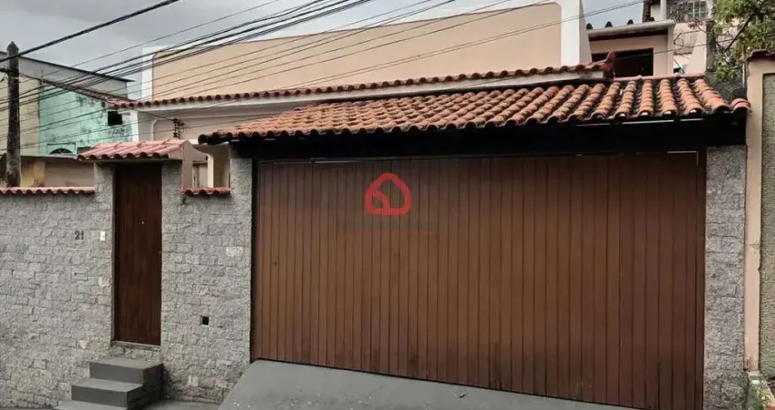 Casa com 3 quartos à venda na Rua Professor Henrique Costa, 609, Pechincha, Rio de Janeiro