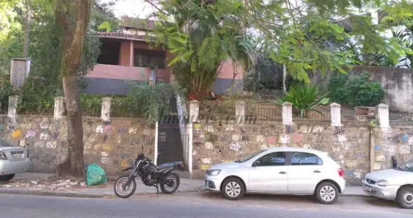 Terreno à venda na Rua Retiro dos Artistas, 144, Pechincha, Rio de Janeiro
