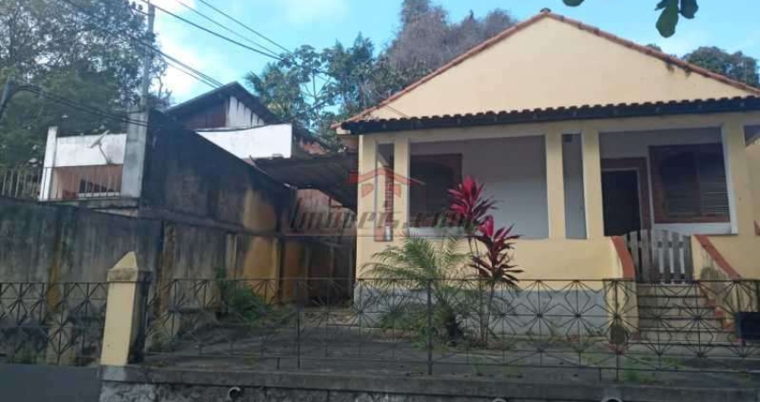 Terreno à venda na Rua Coronel Tedim, 576, Pechincha, Rio de Janeiro