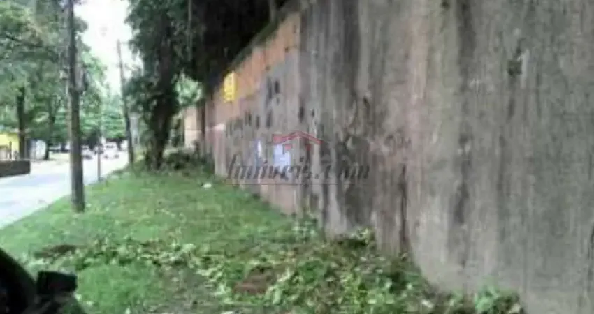 Terreno à venda na Estrada dos Três Rios, 1135, Freguesia (Ilha do Governador), Rio de Janeiro