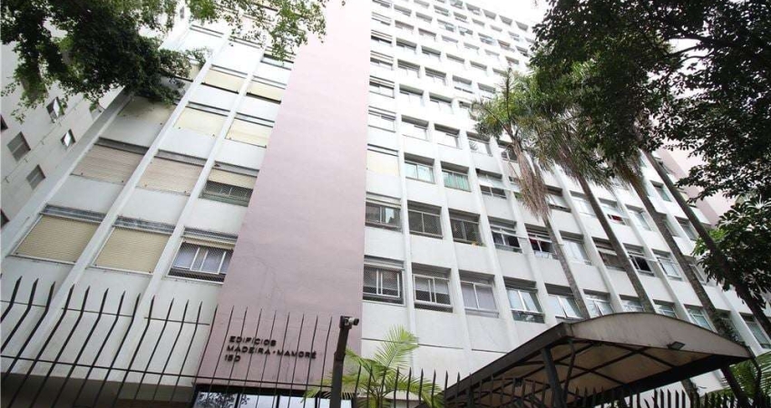 Apartamento com 3 quartos, 113m², à venda em São Paulo, Jardim Paulista