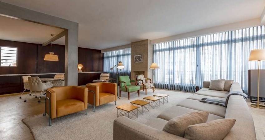 Apartamento com 2 quartos, 222m², à venda em São Paulo, Jardim América