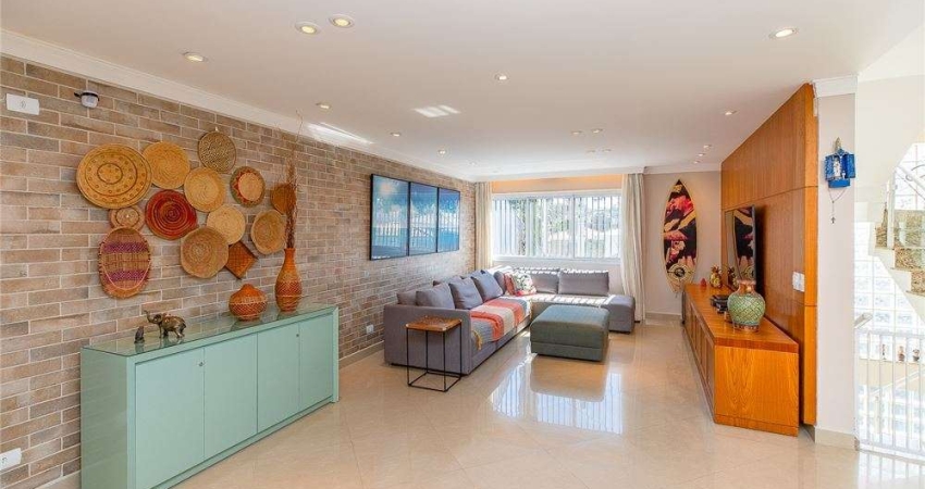 Casa com 3 quartos, 250m², à venda em São Paulo, Saúde