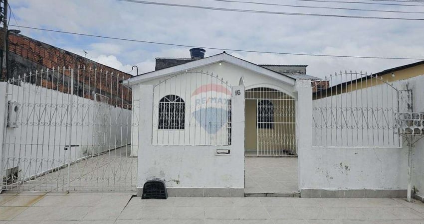 Casa com 2 quartos à venda na FRANCISCA MENDES 3ª ETAPA, CONJUNTO FRANCIS, 16, Cidade Nova, Manaus