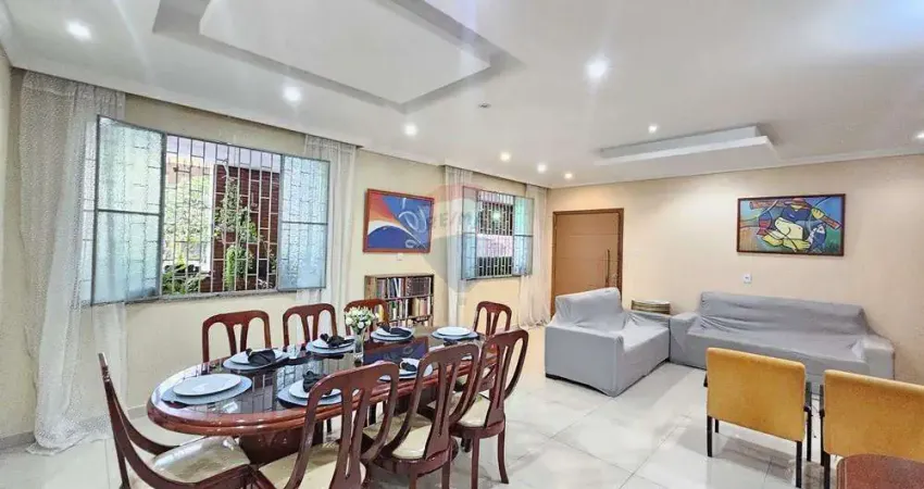 Localizada no Bairro Vieira Alves 'Casa duplex '