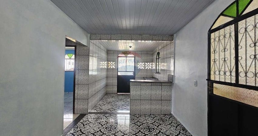 Casa com 4 quartos à venda na Rua Maragogipe, 1, Lírio do Vale, Manaus