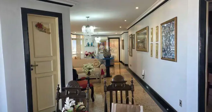 Apartamento com 4 quartos à venda na Rua Huascar de Figueiredo, Centro, Manaus