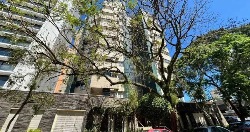 Apartamento amplo e totalmente reformado à venda na rua augusto jung, no bairro centro, em novo hamburgo!