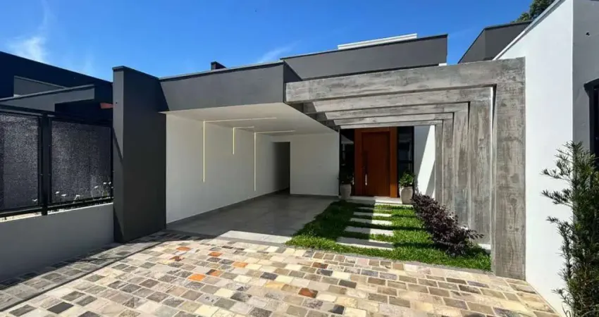 Casa com 3 quartos à venda na Rua Vidal de Negreiros, 422, Centro, Estância Velha