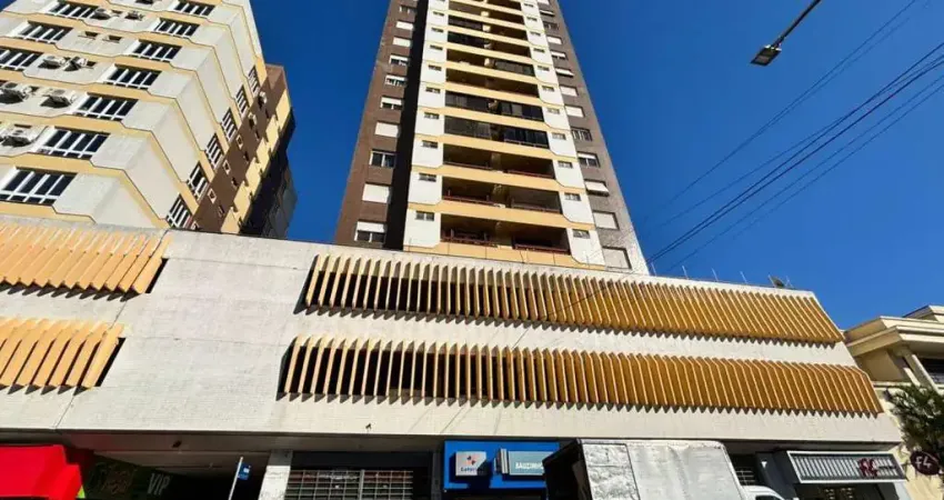 Amplo apartamento de 2 dormitórios em localização privilegiada no centro de novo hamburgo!