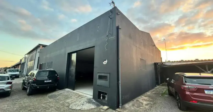 Prédio comercial disponível em rua de bastante visibilidade no bairro canudos, em novo hamburgo!