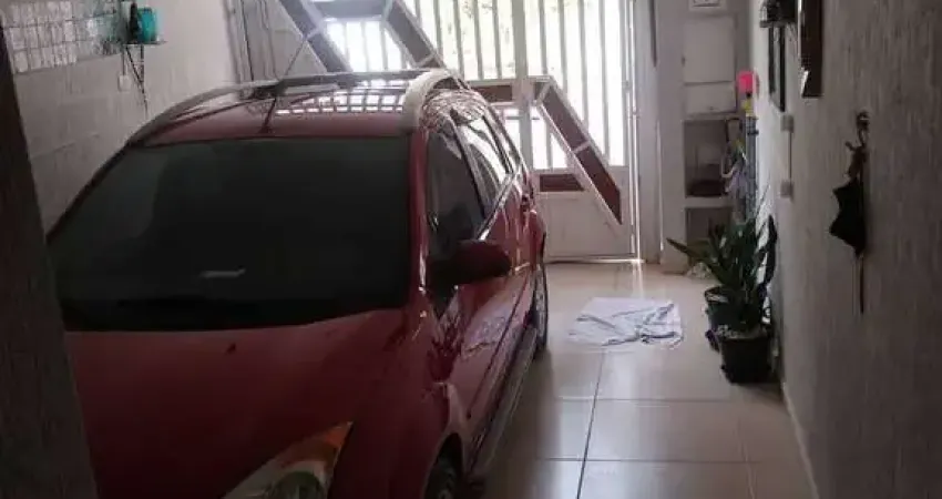 Casa com 2 quartos à venda na Rua Guimarães Tavares, Jardim São Luís, São Paulo