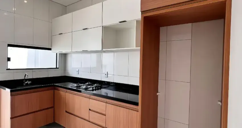 Casa para alugar em parque dez - manaus - 2 dormitòrios sendo 1 suìte