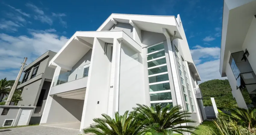 Casa em condomínio fechado com 5 quartos para alugar na Avenida das Arapongas, 1, Ariribá, Balneário Camboriú