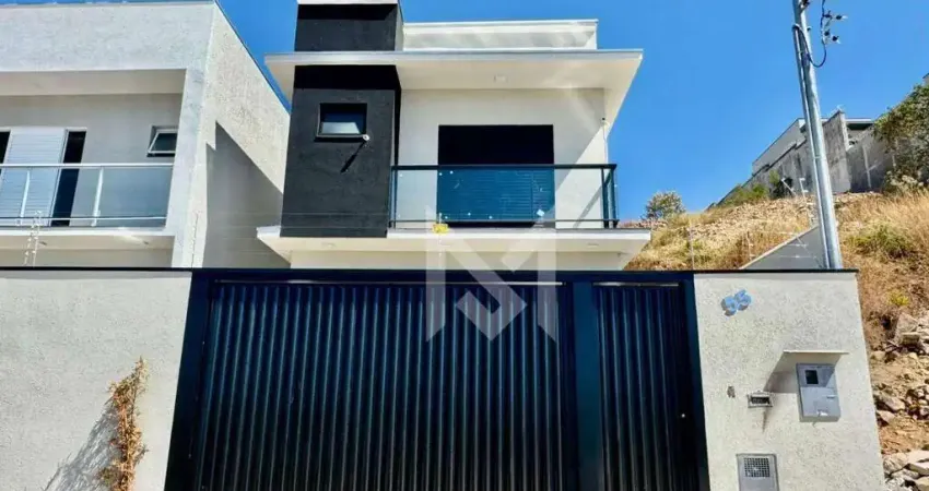 Casa com 3 dormitórios à venda, 186 m² por R$ 750.000,00 - Belvedere - Poços de Caldas/MG