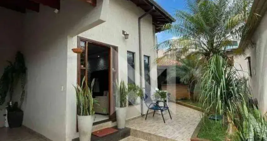 Casa com 3 dormitórios à venda, 130 m² por r$ 800.000,00 - jardim das hortênsias - poços de caldas/mg
