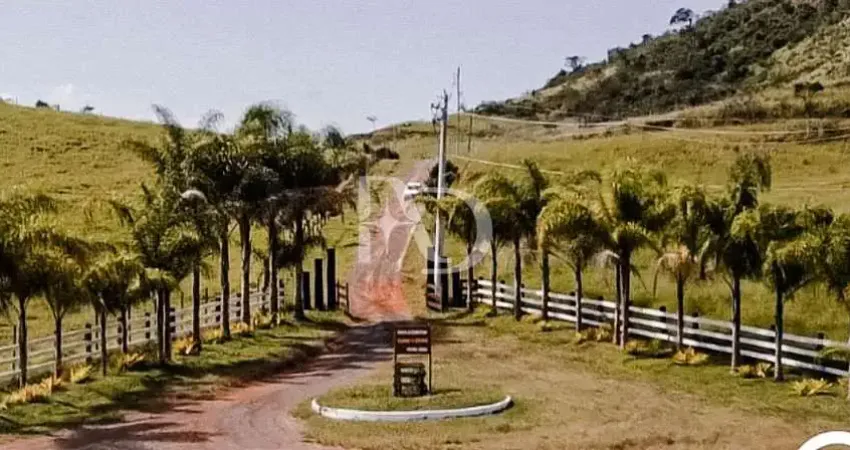 Terreno em condomínio fechado à venda no Centro, Belmiro Braga 