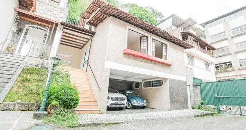 Casa para venda em juiz de fora, centro, 3 dormitórios, 1 suíte, 3 banheiros, 4 vagas