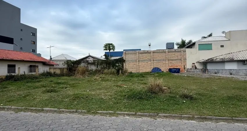 Terreno à venda em Bombas, Bombinhas