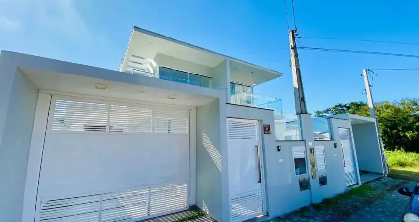 Sobrado Geminado para Venda em Bombinhas, Zimbros, 3 dormitórios, 1 suíte, 2 banheiros, 2 vagas