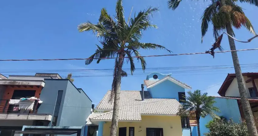 Casa com 3 quartos à venda na Rua Sebastião Messias de Souza, Jardim Panorâmico, Garopaba