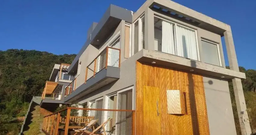 Casa com 4 dormitórios à venda, 200 m² por r$ 2.850.000,00 - panorâmico - garopaba/sc