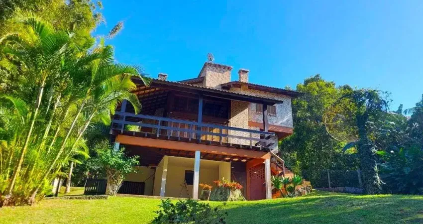 Casa com 3 dormitórios à venda, 197 m² por r$ 3.500.000,00 - praia da silveira - garopaba/sc