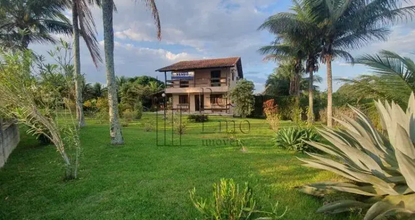 Casa de alto padrão no village do sol: 4 quartos, 2 suítes, 2 salas, 3 banheiros, 2 vagas de garagem, 300m² - guarapari-es.