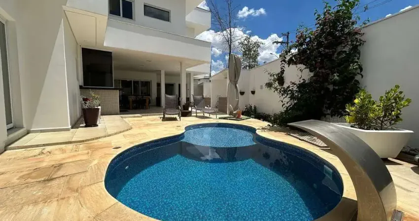 Sobrado com piscina, mobiliado a venda em condomínio no alto da boa vista