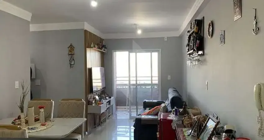 Apartamento no condomínio alpha club, com 3 dormitórios sendo 1 suíte, varanda, duas vagas de garag