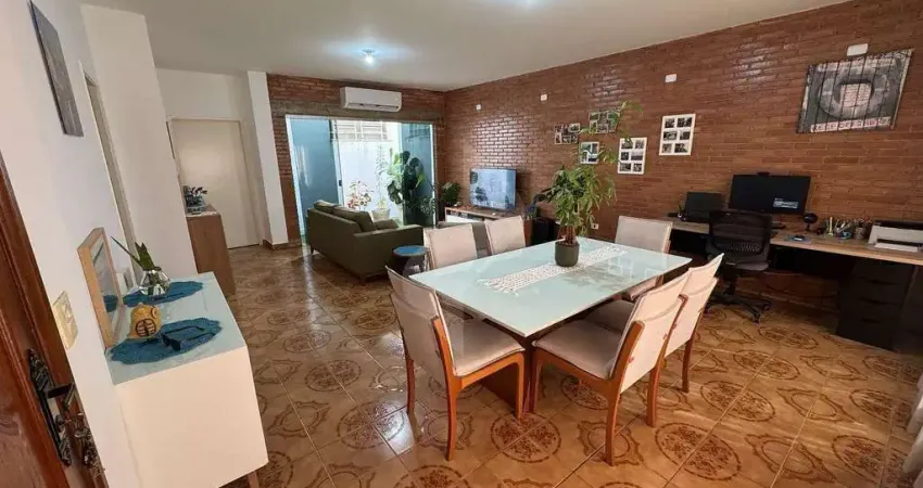 Casa com 3 quartos à venda na Rua Maria Amélia de Camargo Pires, Jardim São Paulo, Sorocaba