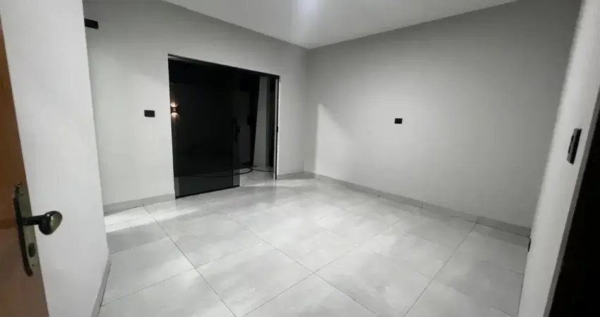 Casa com 3 quartos à venda na Rua Doutor Campos Sales, 1, Vila Júlia, Poá
