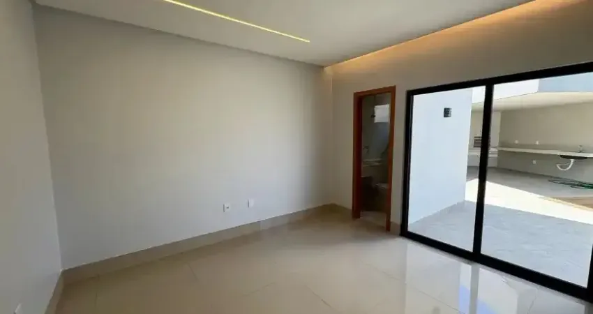 Casa com 3 quartos à venda na Avenida Francisca Lerário, 1, Nogueira, Guararema