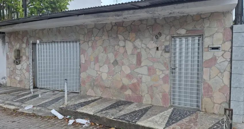 Casa com terreno 12 x 30 no bairro de campo grande - recife(pe).