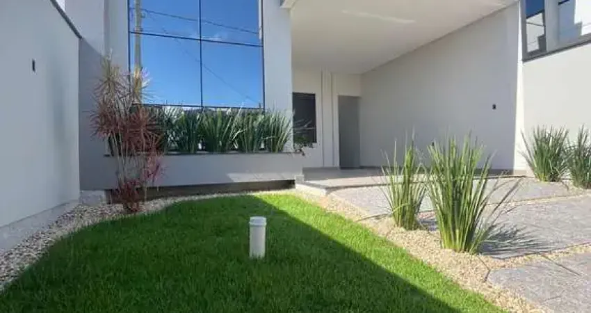 Casa perfeita com suíte e amplo quintal no galápagos – tijucas