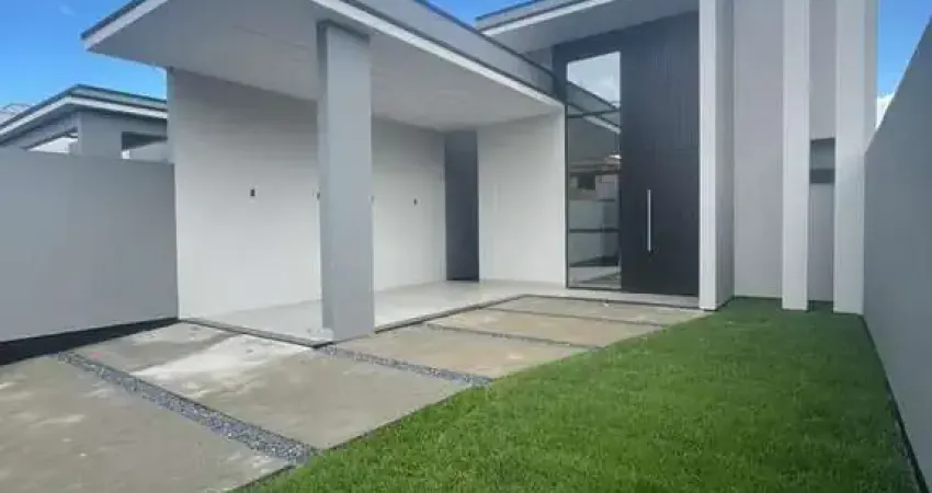 Casa em tijucas, bosque da mata, 2 suítes, 90m², terreno 180m²