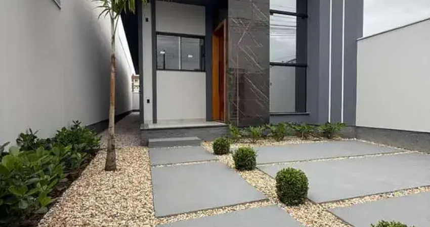 Casa com 3 dormitórios e suíte no bairro universitário - tijucas/sc