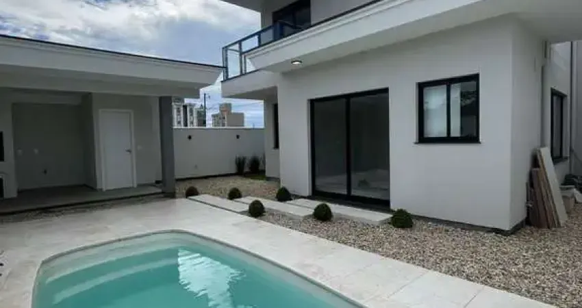 Casa com 3 quartos à venda na Rua 10, 10, Areias, Tijucas