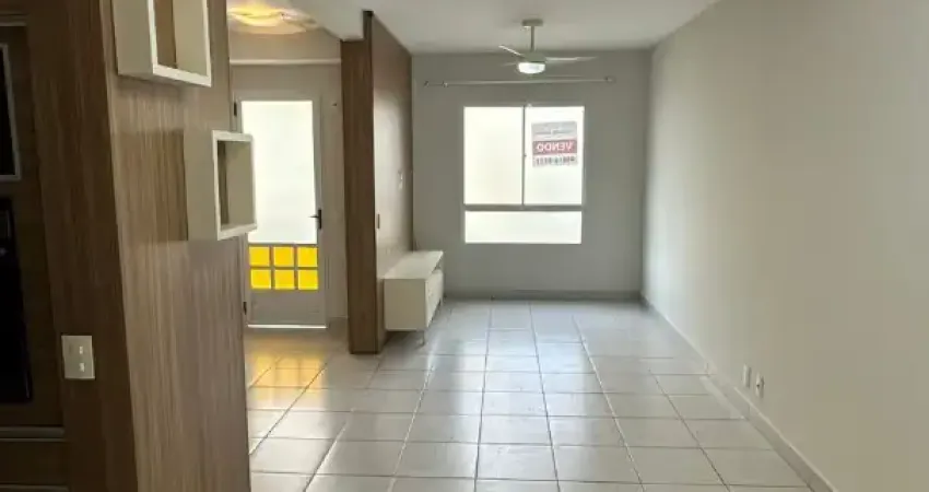 Oportunidade, casa 3 quartos sendo uma suíte na curva da baleira.